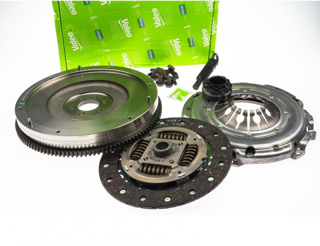 VALEO 835160 Kit Frizione Completo – Diametro 240 Mm, 23 Denti, Per Auto