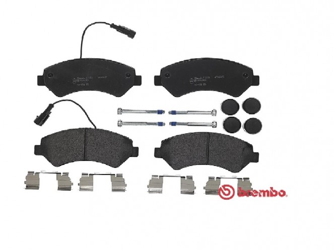 Bremsbelagsatz Scheibenbremse vorne BREMBO P 23 136